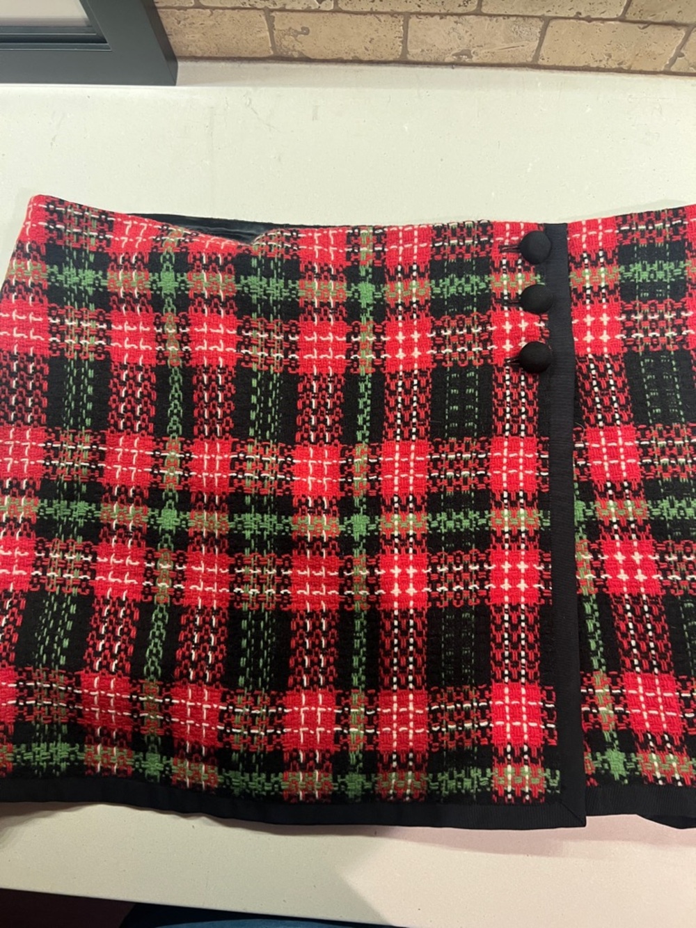 Vineyard Vines Red and Green Plaid Mini Skirt with Black Trim